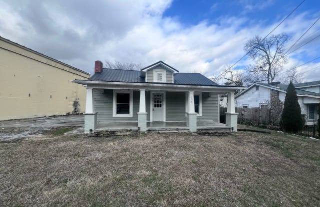 103 Farris St NE - 103 Farris Street Northeast, Cleveland, TN 37312