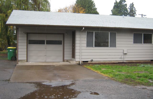 1628 Filbert St - 1628 Filbert Street, Forest Grove, OR 97116