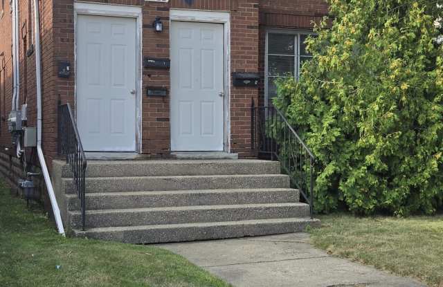 1222 West 26th Street - 1