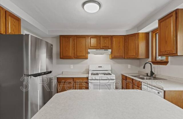 518 Nordeen Dr