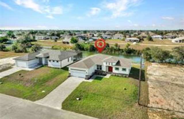 1414 Northeast 6th Avenue