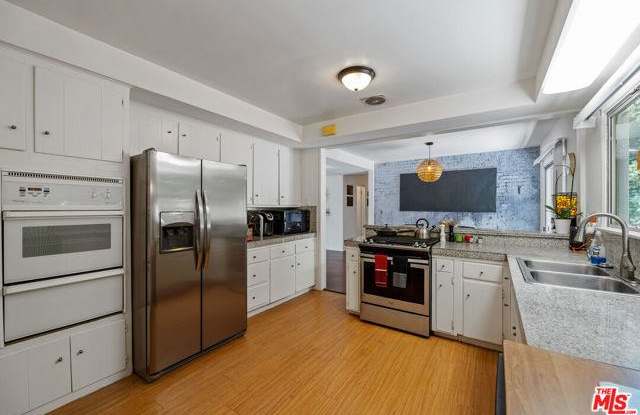 3539 Camino de la Cumbre