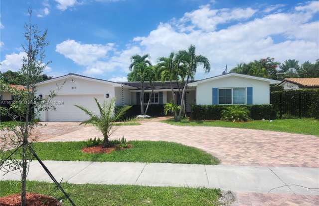 8731 SW 54th St