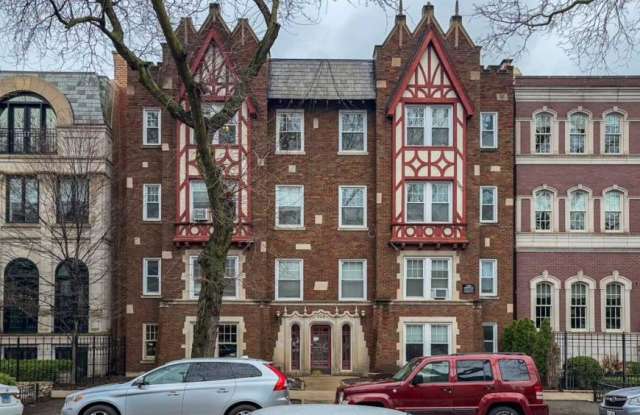 2127 Dayton