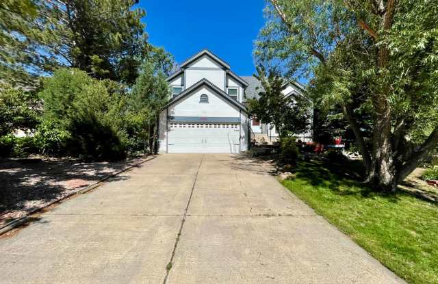 Nice Home with Mountain Views - 3635 Trailhill Place, Colorado Springs, CO 80906