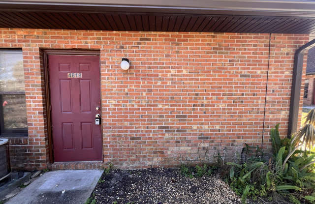 4818 Overlook Drive NE unit: 4