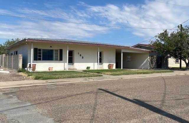 Photo of 103 N Jackson St