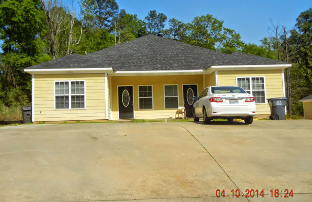 2304 13th Ave - B - 2304 13th Ave, Phenix City, AL 36867