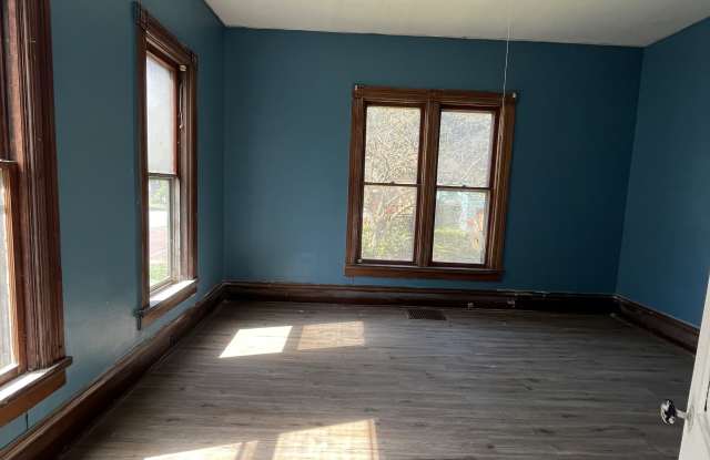 602 Lafayette Street - 1