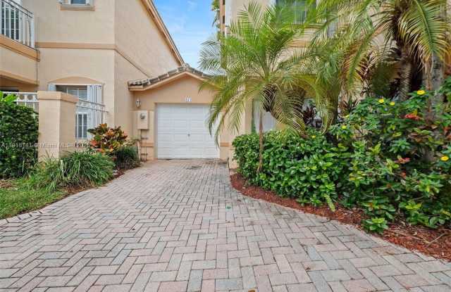 Photo of 874 NW 170th Ter