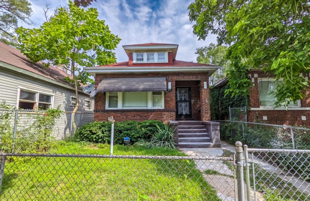 322 W 117TH Street - 322 West 117th Street, Chicago, IL 60628