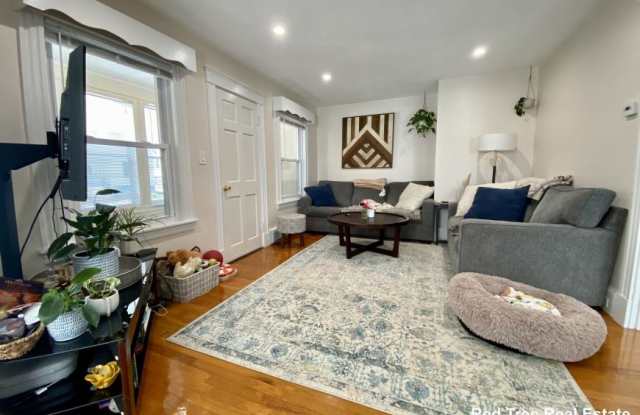 71 Edenfield Ave.