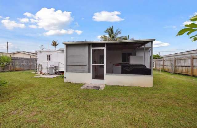2500 Sunshine Boulevard