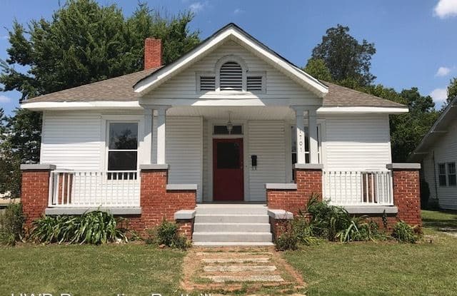 1701 Yancey Avenue - 1701 Yancey Avenue, Montgomery, AL 36107