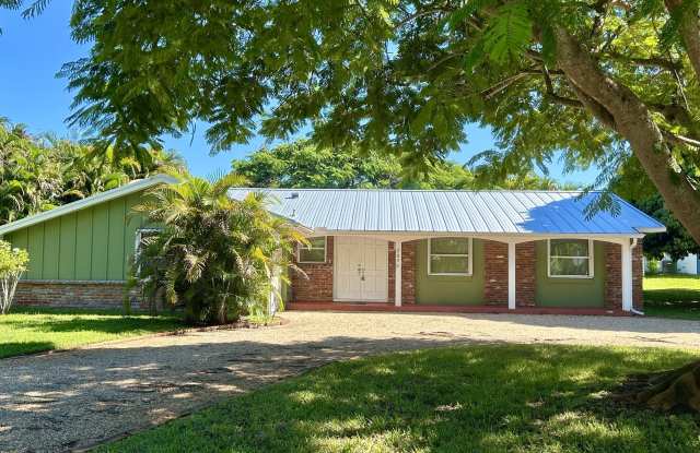 Photo of 2095 NW Fork Road