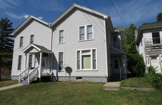 Photo of 304 E Main Street