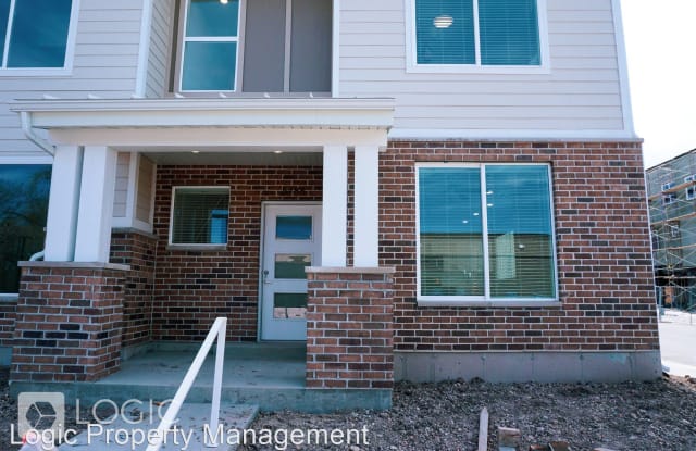 5482 W Ace Ct - 5482 W Ace Ct, West Valley City, UT 84120