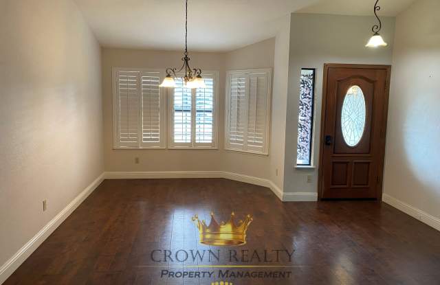 3130 West Dorothea Avenue