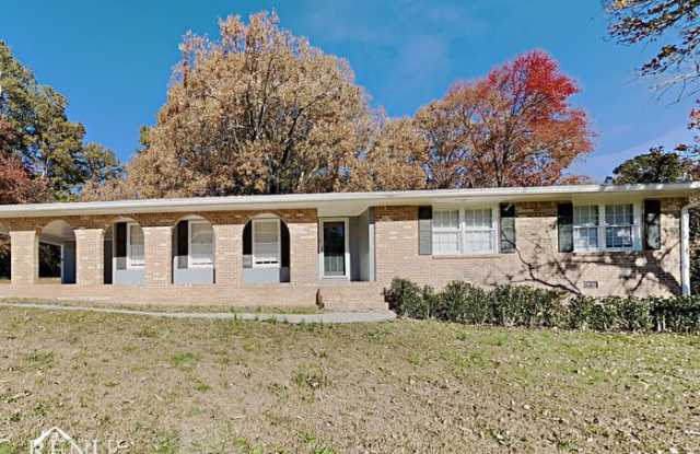 2844 Middlesex Court Southwest - 2844 Middlesex Court Southwest, Snellville, GA 30078