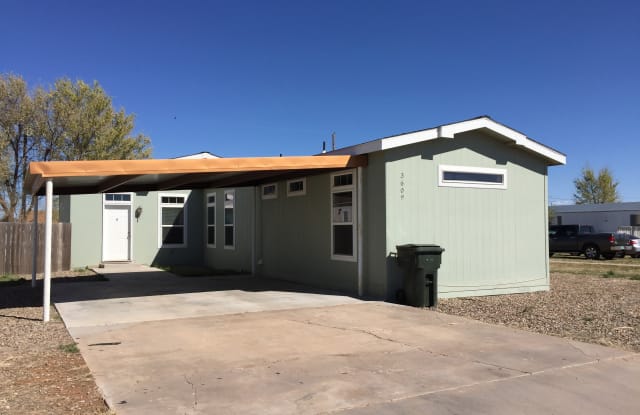 3609 Cesar Chavez Dr - 3609 Cesar Chavez Drive, Clovis, NM 88101