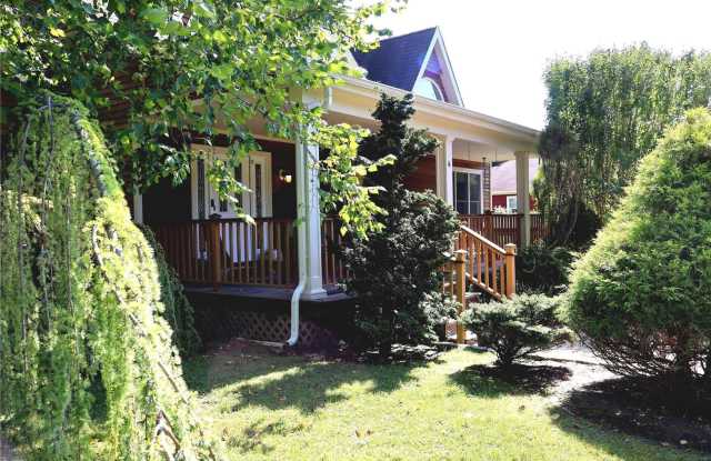 6 Nidzyn Avenue