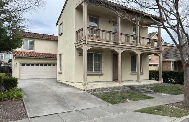 Beautiful Immaculate Spacious Mare Island Home