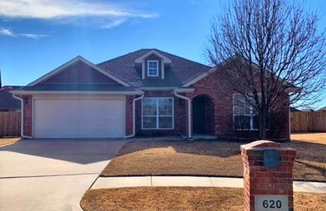 620 Sally Ct - 620 Sally Court, Moore, OK 73160