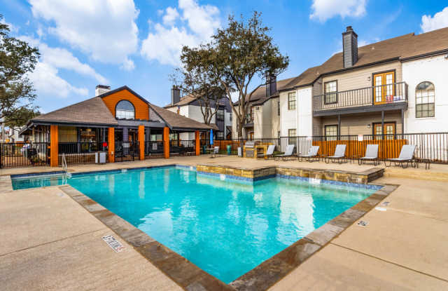Knowlton Apartment Homes