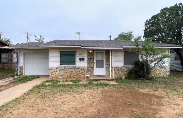 Charming 2-Bedroom Single-Family Home – Perfect for Comfort & Convenience!