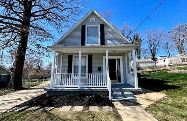 Photo of 7148 Kensington Avenue