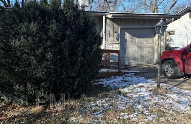 3105 Southeast Adams Street