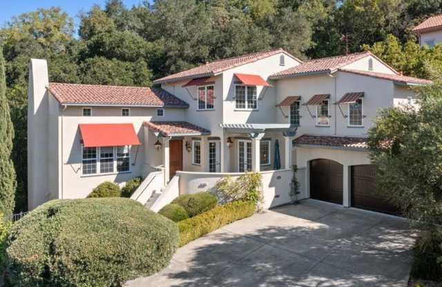 Photo of 265 Clear Ridge drive