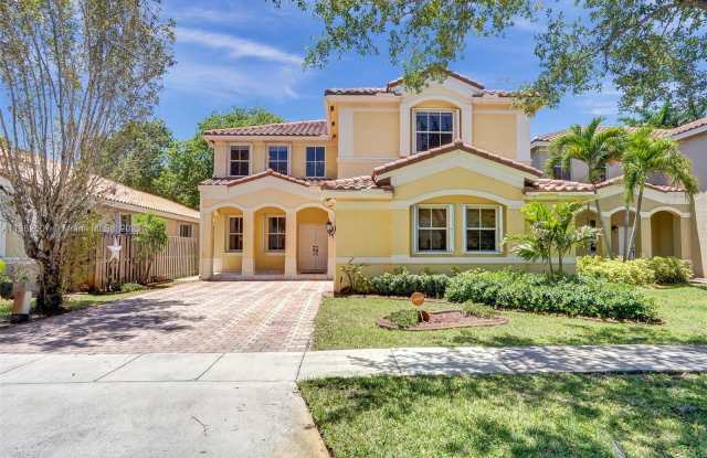 16718 SW 36th Ct