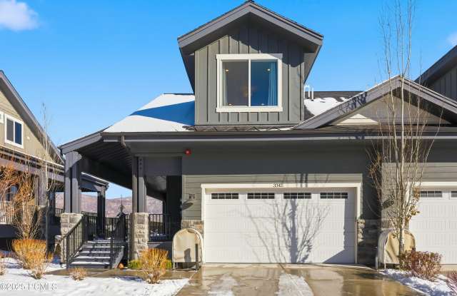 Photo of 3342 Santa Fe Road