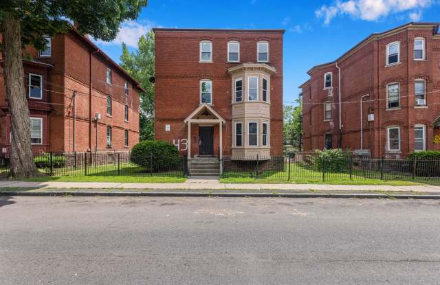 Photo of 43 Seyms Street unit: 1