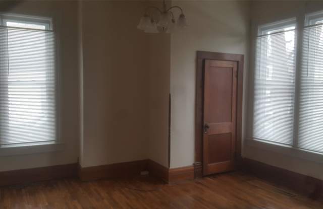 420 Grover Street