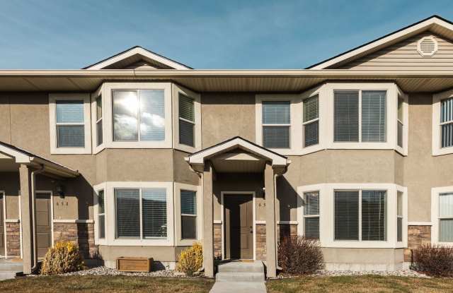 Beautiful Townhome in Rexburg Close to Campus