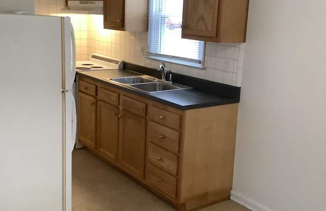 5113 Valiant Drive #4