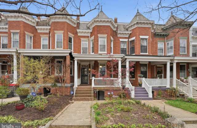 56 ADAMS Street NW