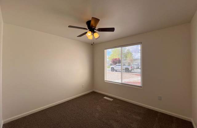 3 bedroom Fernley home near round-about, 2 car garage, fresh paint and Flooring! - 122 Prairie Lane, Fernley, NV 89408