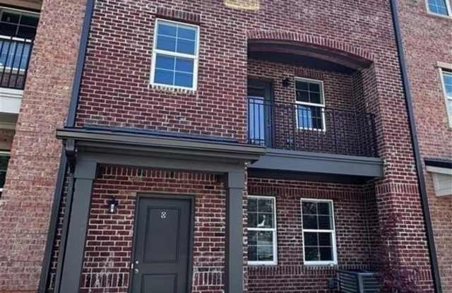 1777 Temple Avenue unit: P