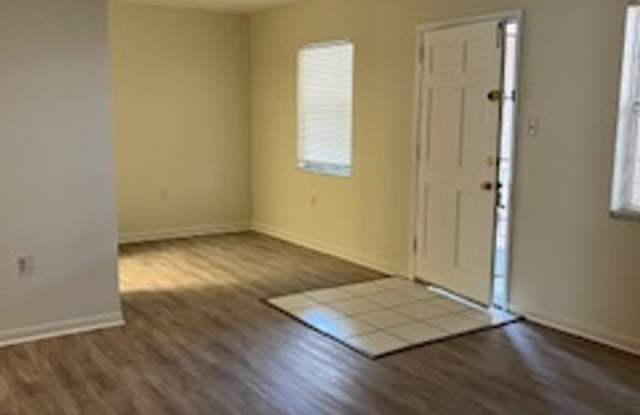 Photo of Charming 2 Bedroom 1 bath unit at Habana Park!