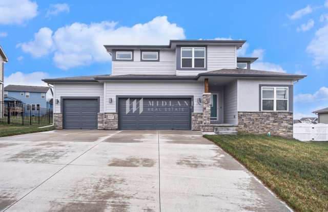 Practically New Papillion Home! - 11230 Cove Hollow Drive, Sarpy County, NE 68046
