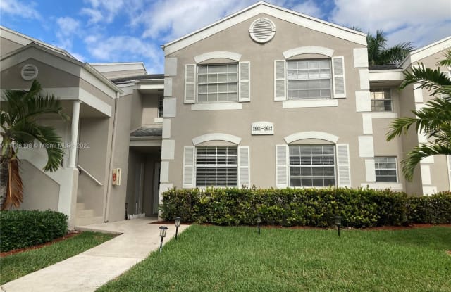 2606 SE 21st Ct - 2606 SE 21st Ct, Homestead, FL 33035