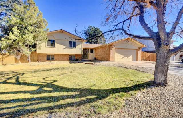 1856 South Oswego Street