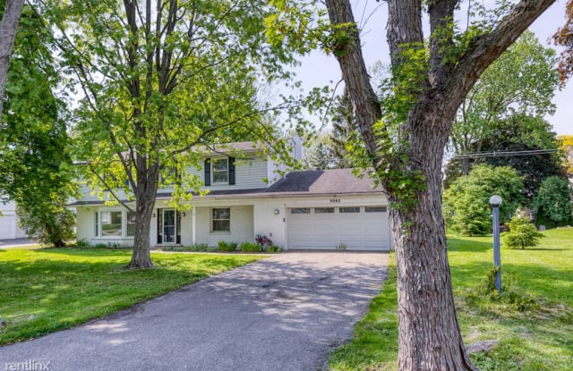 5563 Edinborough - 5563 Edinborough Drive, Oakland County, MI 48322