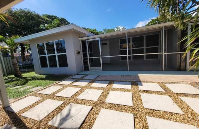 1628 NE 25th St - 1628 Northeast 25th Street, Wilton Manors, FL 33305