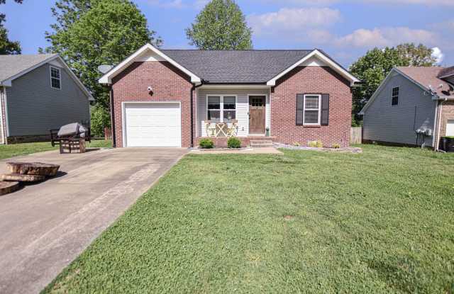 Pet Friendly Three Bedroom!