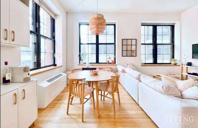 30 Washington Street