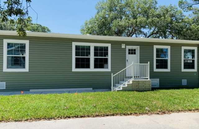 Photo of 185 Millwood Road, #286